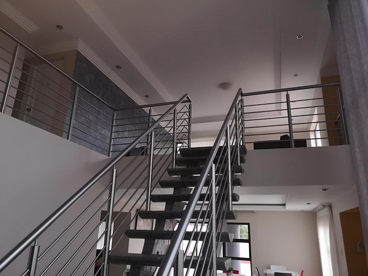 On Hill Lodge Bloemfontein Ngoại thất bức ảnh
